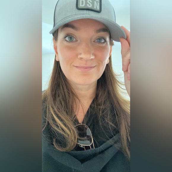 Meet your Posher, Kelly - Picture 1 of 1